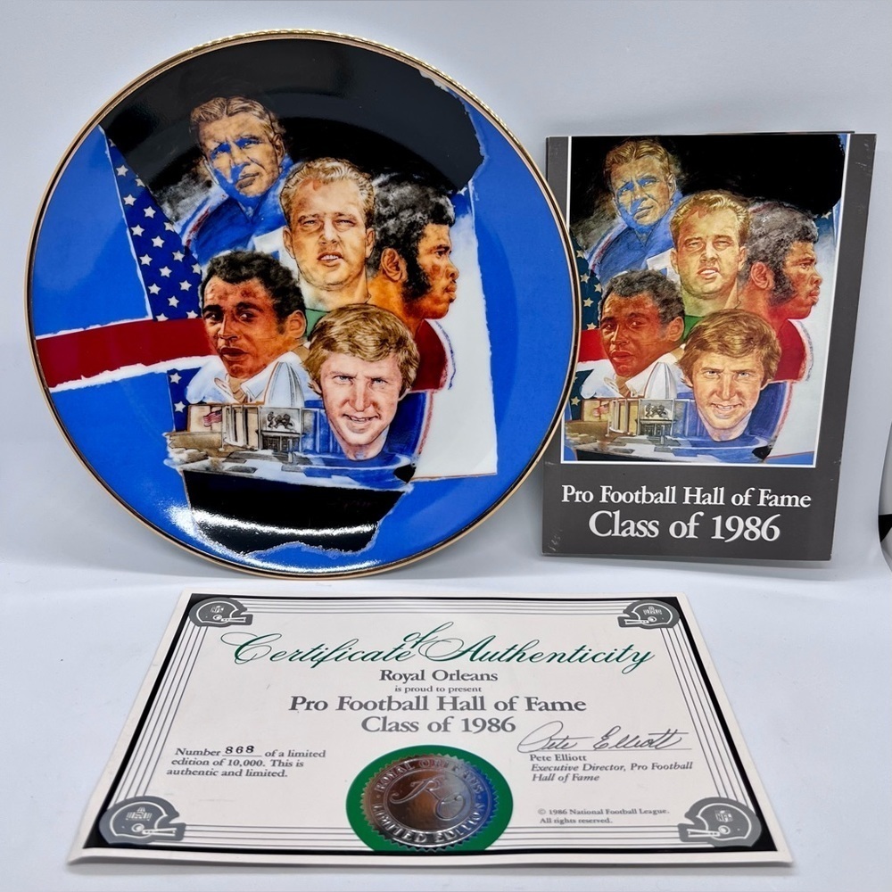 Pro Football Hall Of Fame-Class Of 1986-Collector’s Plate-Serial #868 with COA